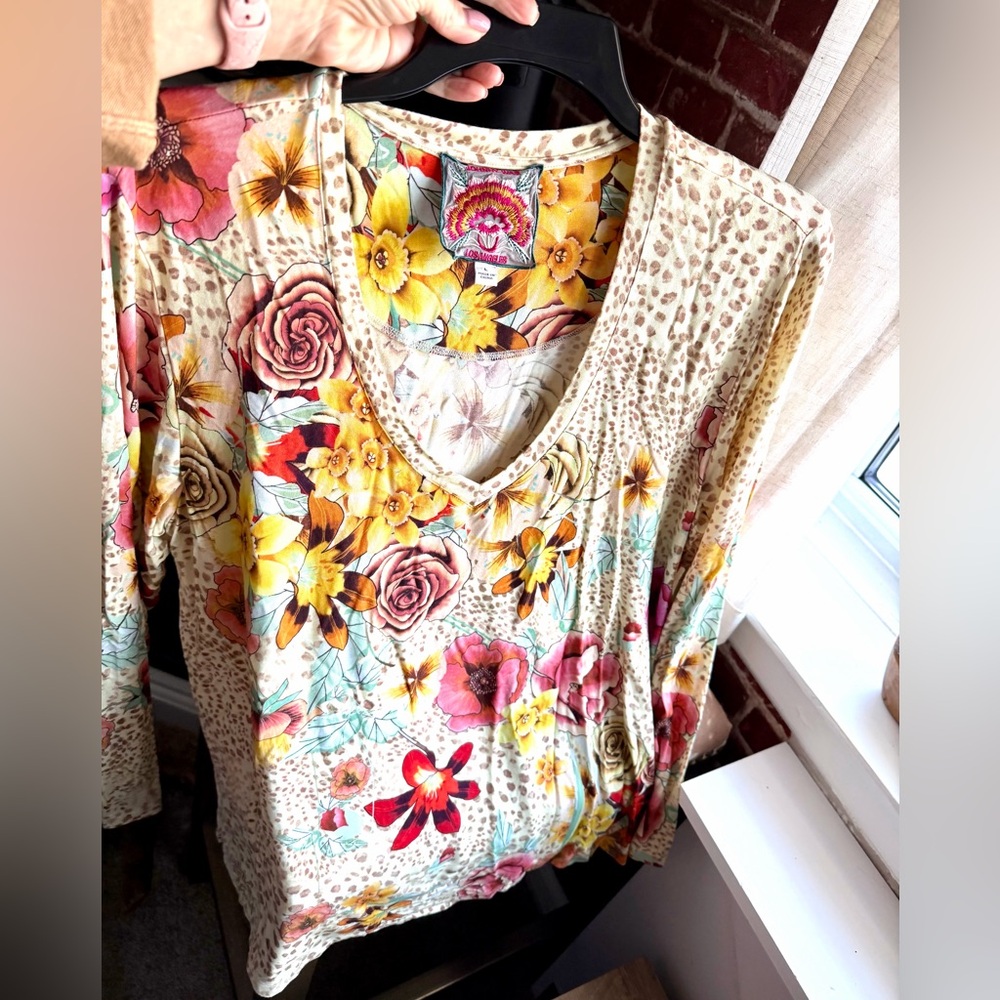 Johnny Was Cream Floral V-Neck Blouse with Pink, Yellow & Turquoise Accents - Picture 4 of 5
